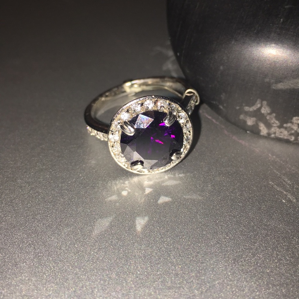 Amethyst Ring - Picture 3 of 4